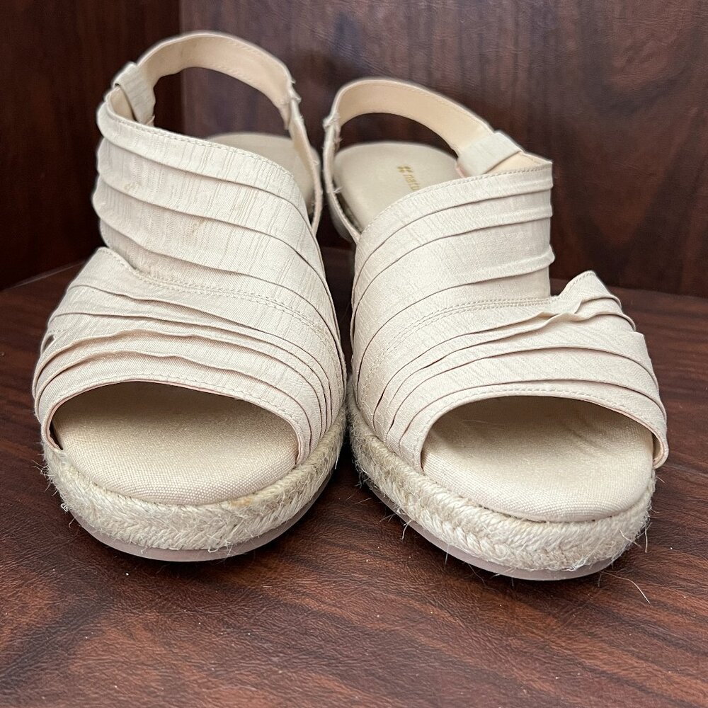 Naturalizer Lulianna comfort fabric wedge with back sling size 12
